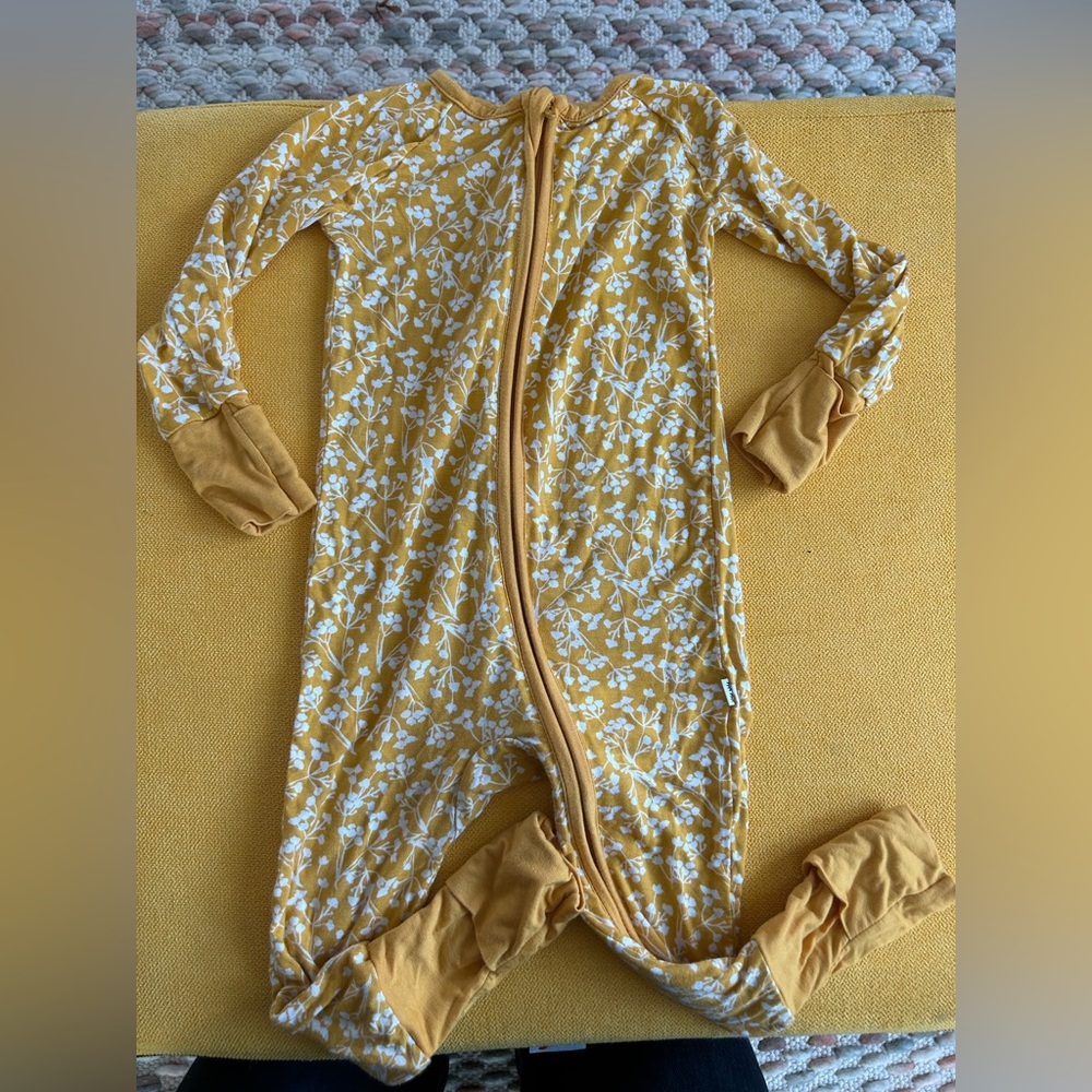 Mustard yellow Little Sleepies
